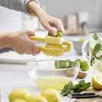 Espremedor Manual Sem Esforço Limão e Laranja com Extração Máxima comprar Espremedor Manual Sem Esforço Limão e Laranja com Extração Máxima original Vovó Lúcia