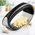 GarlicPress – Triture alho em segundos sem esforço e sem sujeira na cozinha comprar GarlicPress – Triture alho em segundos sem esforço e sem sujeira na cozinha original Vovó Lúcia