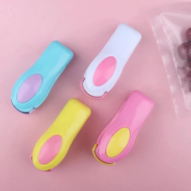 Mini Máquina Seladora de Plástico Lacre Fácil + Ímã de Geladeira comprar Mini Máquina Seladora de Plástico Lacre Fácil + Ímã de Geladeira original Vovó Lúcia