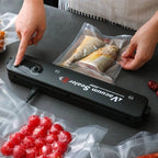 Seladora a Vácuo Bivolt Hermética Embaladora Doméstica de Alimentos Conserva até 5x mais | 110V–220V | Compacta e de Alta Potência comprar selador 01 original Vovó Lúcia