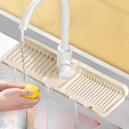 ClearTap – Protetor de Torneira com Drenagem Automática